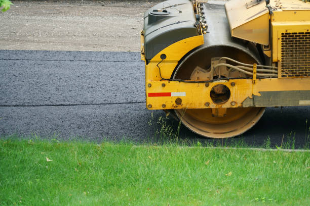 Best Asphalt Driveway Installation  in Stearns, KY